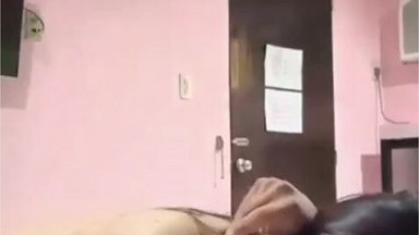 Doggy Pacar Di Hotel - INDO18 COM