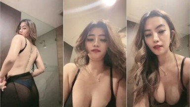 Bokep Ebot Host Cantik Di Kamar Mandi Spill Uting Toket Kenyot - Bokepindoh