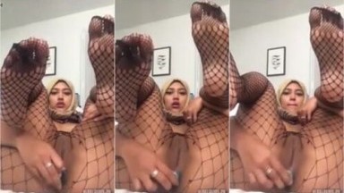 Bokep Indo Hijab Cantik Lagi Coba Dildo Anal - Bokepi