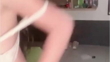 Remas Susunya Si Cantik Jembut Tipis Menggoda