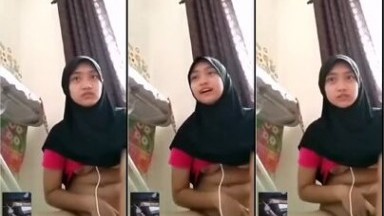 Omegle Cantik Cewek Asia Nurut Disuruh Apa Aja - Funcrot