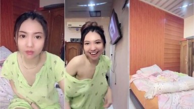 Celiaa Imut Juga Temen Bobo Kamu Ebot Santuy Gak Sih HOT51 - AVTub