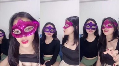 Makin Seru Evana Ajak Bestie Pamer Susu Indah Hot51 - Colmeklink