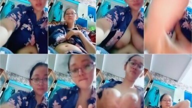 Bokep Indo Mommy Hijab Lestari Ayu Show Boobs Glasses Beatiful Milf Kacamata - Bokep Indo Terbaru